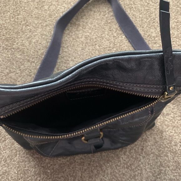 Fossil Genuine Leather Crossbody purse - Picture 3 of 6